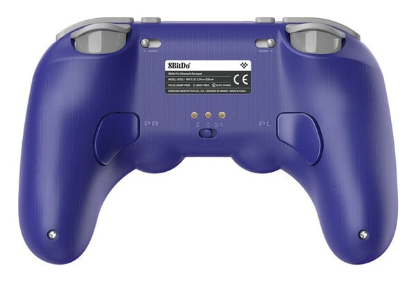 O controlador Bluetooth 8BitDo Pro 3 tem um interruptor de modo para diferentes entradas e dispositivos. (Fonte da imagem: 8BitDo)