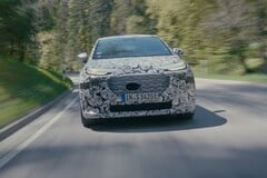 Após os esboços iniciais, o novo Audi A2 e-tron agora mostra sua verdadeira forma em uma capa de camuflagem durante os testes de direção no gelo e na neve no norte da Suécia e no túnel de vento