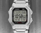 O relógio Casio W-800HD-1AV (na foto) tem uma pulseira de aço inoxidável. (Fonte da imagem: Casio, editado)