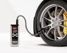 O inflador de pneus Gooloo GT160 Dual possui um display LED colorido inteligente (Fonte da imagem: Gooloo)