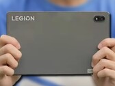 A Lenovo Legion A data de lançamento do Y700 parece ser confirmada como 28 de fevereiro de 2022. (Fonte da imagem: Lenovo - editado)