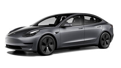 Este modelo 3 cor prata foi oferecido gratuitamente para impulsionar as vendas na China (imagem: Tesla)