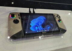 O Claw 8 AI+ apresentará muitas mudanças em relação ao Claw original. (Fonte da imagem: RetroHandhelds)