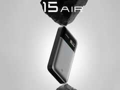 A Cuktech apresenta o novo power bank SiC 15 Air. Na foto: o carregador portátil. (Fonte da imagem: Cuktech)