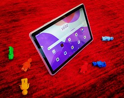 Em revisão: Lenovo Tab M9. Dispositivo de teste fornecido por: