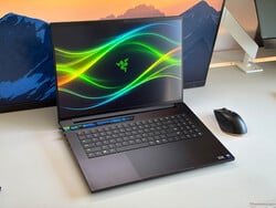 88,2 % de avaliação: Razer Blade 18 (2026)