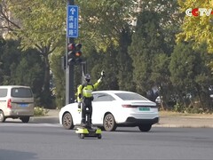 Hangxing No. 1 em ação (Fonte da imagem: CGTV+ via YouTube; captura de tela cortada)