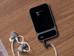 O DAC portátil Khadas Tea Pro pode acionar fones de ouvido balanceados e desbalanceados para a apreciação de músicas em alta resolução. (Fonte da imagem: Khadas)