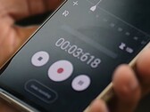 Um novo smartphone Sony Xperia foi gozado em alguns clipes promocionais para o próximo evento de lançamento. (Fonte de imagem: Sony - editado)