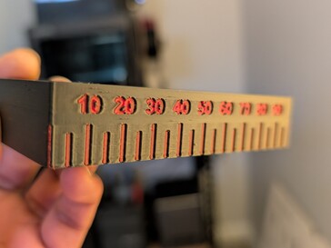 Mini Square tool em PLA preto e vermelho.