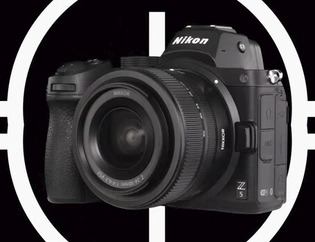 A Z5 da Nikon apresenta todas as entradas e saídas de que você precisa para começar a fotografar e gravar vídeos. (Fonte da imagem: Nikon)