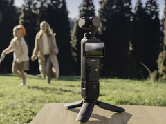 O Osmo Pocket 4 pode ser diferente de seu antecessor em várias áreas importantes, como na última foto. (Fonte da imagem: DJI)