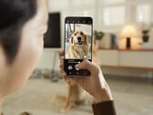 As entradas mais baratas na série Galaxy S22 não conseguem acompanhar seus pares. (Fonte de imagem: Samsung)