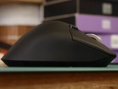 Keychron M6 hump shape. 