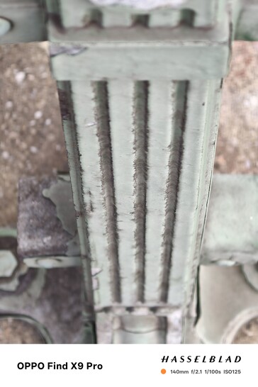 O Oppo Find X9 Pro sem montagem de lente mostra cores precisas.