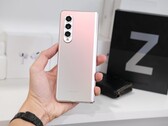 O Galaxy Z Fold4 pode ser uma saída maior do Galaxy Z Fold3 do que este último foi do Galaxy Z Fold2. (Fonte da imagem: Thai Nguyen)