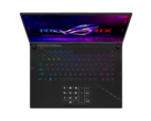 O trackpad da ASUS ROG Strix SCAR 16 dobra como um teclado numérico. (Fonte: ASUS)