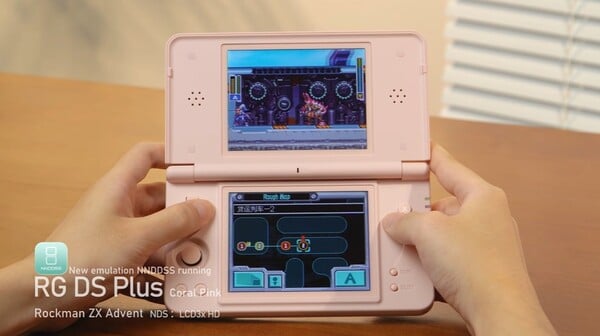 O RG DS Plus é capaz de emular jogos desenvolvidos para o Nintendo DS.