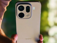 O Oppo Find X9s Pro tem duas câmeras de 200 MP e uma câmera de 50 MP na parte traseira.