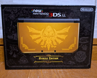 Um console 'New Nintendo 3DS LL Hyrule Edition' que está atualmente listado por quase US$ 1.000 no eBay (fonte da imagem: eBay)