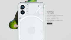 O telefone Nada (1) será oficialmente revelado em 12 de julho (imagem via Nada)