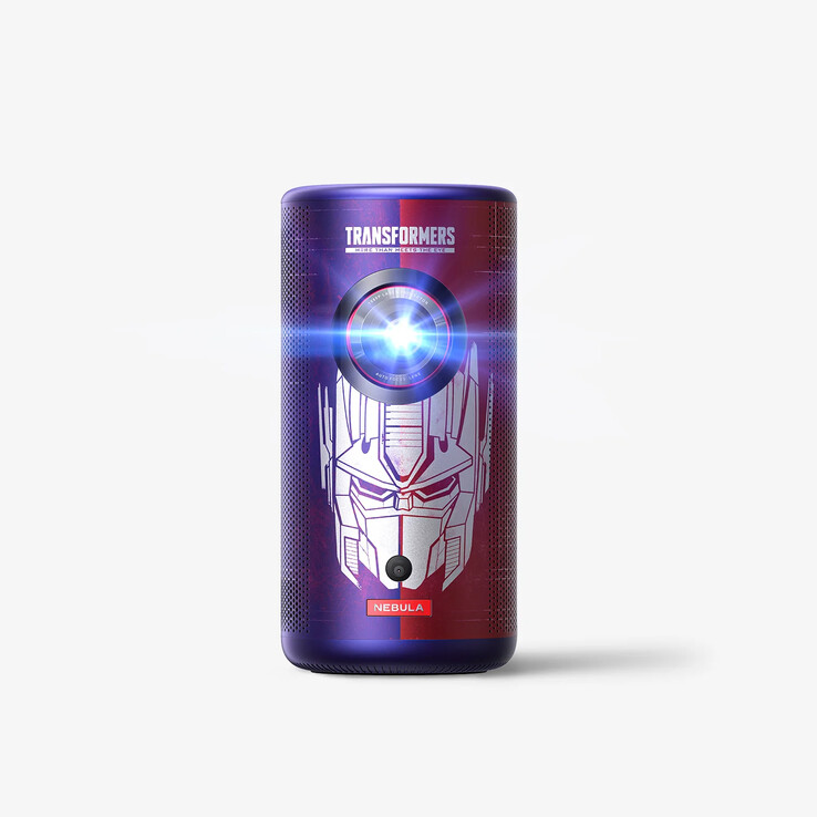 O projetor laser Anker x Transformers Nebula Capsule 3. (Fonte de imagem: Anker)