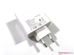 adaptador de energia de 65W