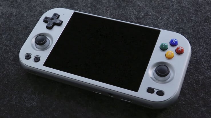 O RG477M parece ter mais botões ABXY em relevo do que os portáteis para jogos recentes da Anbernic. (Fonte da imagem: Anbernic)