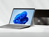 A próxima série Surface Pro pode consistir de três ou quatro modelos, incluindo as variantes ARM. (Fonte da imagem: Microsoft)