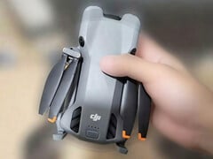 O DJI Mini 5 Pro visto de cima (Fonte da imagem: via Mauro Tandoi)