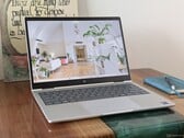 Análise do conversível HP EliteBook 8 Flip G1i 13: Confortável e super eficiente