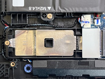 Slot M.2 2280 adicional