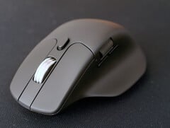 Mouse ergonômico sem fio Keychron com roda de rolagem de metal
