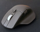 Mouse ergonômico sem fio Keychron com roda de rolagem de metal