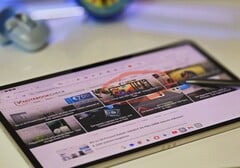 Lenovo Yoga Tab em análise (Fonte da imagem: Marcus Herbrich)