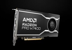 A AMD Radeon Pro W7400 consome apenas 55 watts de energia (Fonte da imagem: AMD)