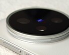 Aparentemente, um zoom contínuo também está na lista de tarefas para o desenvolvimento do Vivo X300 Ultra. (Imagem: Weibo)