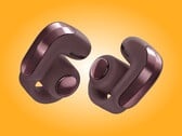 Os fones de ouvido Bose Ultra Open Earbuds 2ª geração no acabamento Cherry Chocolate.
