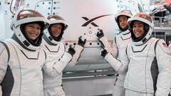 O novo traje espacial de Atividade Extraveicular (EVA) (imagem: SpaceX)