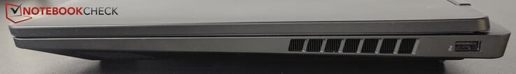 Direito: USB-A (5 Gbitps)