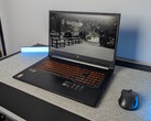 O Acer Nitro V 17 