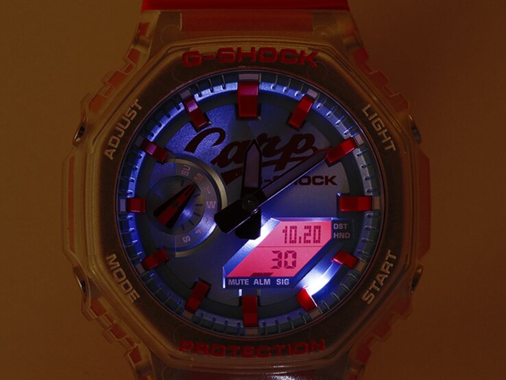 O Casio G-Shock 2026 x Hiroshima Toyo Carp GA-2100X (Fonte da imagem: loja Hiroshima Toyo Carp)