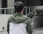 A DJI pode estar planejando um trio de lançamentos para o verão, incluindo o tão falado Osmo 360, retratado aqui no meio. (Fonte da imagem: via Igor Bogdanov)