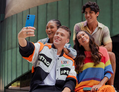 O Moto G04s chega rodando Android 14 sobreposto pelo MyUX. (Fonte da imagem: Motorola)