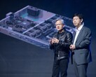 O presidente da Hon Hai, Liu Yangwei, e o CEO da Nvidia, Jensen Huang (Fonte da imagem: UDN)