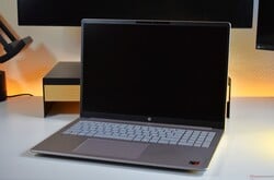 Vista frontal do HP OmniBook 3