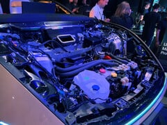 O Tesla Cybercab por baixo do capô