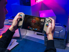 Os mais recentes dispositivos portáteis para jogos Claw da MSI apresentam o processador Core Ultra 7 258V da Intel. (Fonte da imagem: MSI)