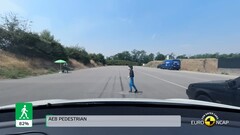 Teste de segurança do Modelo Y com manequim infantil (imagem: Euro NCAP)