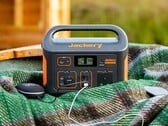 Espera-se que o novo Jackery Explorer 500 v2 seja mais fino do que o modelo original (foto). (Fonte da imagem: Jackery)